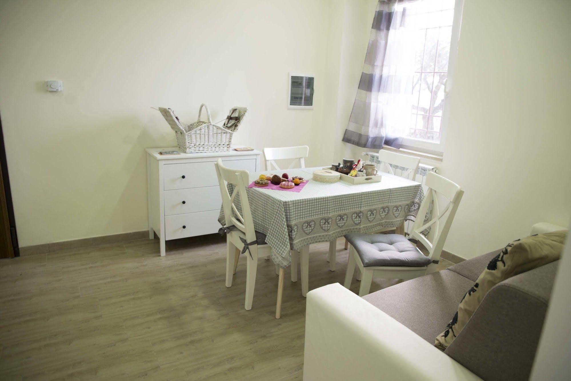 La Dolce Casetta โกรตาเฟราตา ภายนอก รูปภาพ